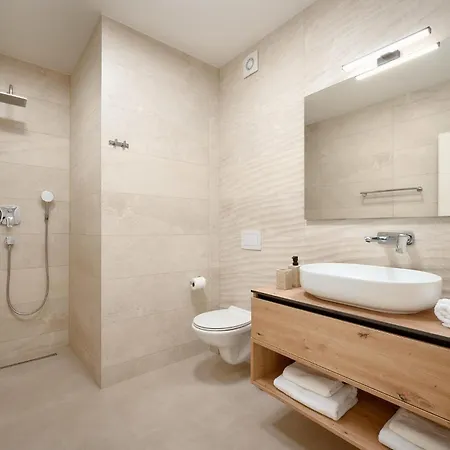 Ferienhaus Luxurious In