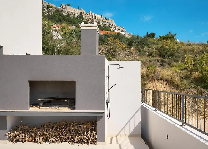 Beautiful In Klis